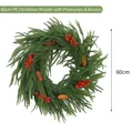 60cm Weihnachts-Wreath mit PE-Kiefernnadeln, roten Beeren und natürlichen Kiefernzapfen - PE Weichkleber Weihnachtskranz mit Zapfen und roten Beeren / Durchmesser 60cm (50T)