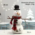 Handgemaakte pluche kerstsneeuwpop met hoge hoed en rode sjaal, 38 cm hoog decoratie - 3-Laags Hoge Hoed Sneeuwpop (Y16519) / 38x30cm