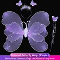Glitzerndes lila Schmetterlingsflügel Set mit Stirnband und Zauberstab für Kinderkostüme - Dreiteiliges Set (Inklusive Flügel + Stirnband + Zauberstab) / Doppelschichtig Mit Diamanten / Lila