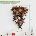 Couronne de Noël inversée avec ornements kaki et inscription Merry Christmas, taille 50x38cm - Arbre en Larme (Kaki)