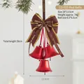 Mooie rode kerstbel om op te hangen met een gestreepte strik en een gouden rand - Hanger met Meerdere Bellen (LD-035) / Rood