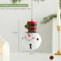 Hangende kerst sneeuwman bel van ijzer met rood gestreepte hoed voor feestelijke raamdecoratie - Sneeuwpop Stijl (M10448)