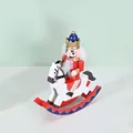 Schiaccianoci classico in legno su cavallo a dondolo, decorazione natalizia artigianale - Rosso