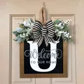 Targa di benvenuto in legno con lettera U personalizzata con fiocco a righe e verde - 30*30cm / Lettera U