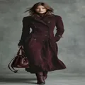 Eleganter weinroter zweireihiger langer Trenchcoat für Damen in Vintage-Optik Stil - XS / Oberteile / Dunkelrot