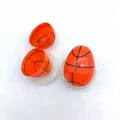 Set de dos huevos de Pascua de plástico naranja con diseño de baloncesto, abiertos y cerrados - Estilo de Baloncesto (NJN48) / Juego de 12