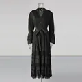 Robe longue noire élégante de style français avec broderie et jolies manches cloches - S / Robes / Noir