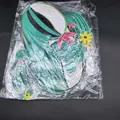 3-piece set of cactus honeycomb party decorations shown in transparent plastic packaging - Cactus 3-Piece Set