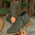 Elegantes botines de ante sintético verde oliva con cremallera lateral y tacón - 36 / Verde
