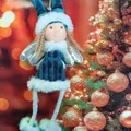 Muñeca de ángel de Navidad de felpa hecha a mano con alas plateadas y vestido a rayas azules - Terciopelo a Rayas Azul (K-C020)