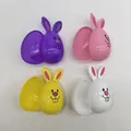 Vier bunte Kunststoff-Osterhasen-Eierbehälter für Süßigkeiten und kleine Urlaubsgeschenke - 4 Farben Sortiertes Set / 4 Stück Packung / Mehrfarbig
