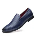 Elegante marineblaue geflochtene Leder-Loafer für Herren mit klassischem Slipper-Design - 38 / Blau