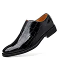 Elegante schwarze Herren-Business-Lederschuhe mit Krokogittermuster und spitzer Kappe. - 39 / Schwarz