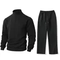 Dettaglio completo in maglia nera da uomo con dolcevita e pantaloni testurizzati - Taglia S / Top E Pantaloni / Nero