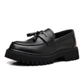 Detaillierte Seitenansicht schwarzer Leder-Tassel-Loafer mit dicker Plateau-Profilsohle - 38 / Mattes Schwarz