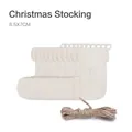Set de 10 adornos de madera sin terminar con forma de calcetín navideño y cuerda de yute - Calcetín de Navidad de Esmalte Rojo y Blanco / 10 Piezas