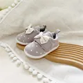 Lilafarbene Lauflernschuhe für Kleinkinder mit weißem Herzmuster und süßer Schleife - 13.0 / Hellgrau
