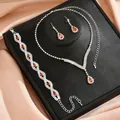 Elegantes Brautschmuck-Set mit roten Strasssteinen an einer silbernen Kette. - 3-teiliges Set (630+746) / Silber-Rot