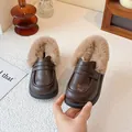 Warm girls' winter leather shoes with thick fur lining in dark brown slip-on style - 26 / Brown