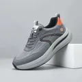 Chaussures de course flyknit en maille respirante grise pour hommes à semelles épaisses - 38 / Gris