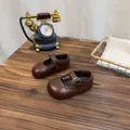 Klassische braune Mary Jane Schuhe für Kinder mit weicher und rutschfester Gummisohle - Dunkelbraun
