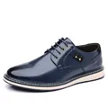 Zapato casual de cuero azul marino para hombre con suela de goma blanca y cómoda - 40 / Azul