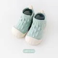 Soft sole breathable knit baby pre-walker floor shoes for boys and girls in light green - Green