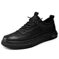 Scarpe slip-on nere classiche da uomo con suola antiscivolo e texture in pelle - 38 / Nero (Foderato in Pile)