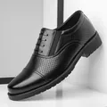 Klassische schwarze Herrenschuhe aus echtem Leder mit Zehenkappe und Lochmuster - 37 / Hohl Slipper / Schwarz