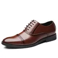 Zapatos Oxford clásicos de cuero marrón para hombre con detalles de brogue para oficina - Marrón
