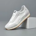 Baskets rétro pour hommes en blanc et gris, mélange cuir et tissu, semelle épaisse - 38 / Blanc