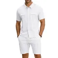 Dettaglio del set casual da uomo in lino bianco con camicia cargo e pantaloncini - Bianco
