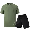 Herren Schnelltrocknendes Sportset mit olivgrünem T-Shirt und schwarzen Shorts für Fitness. - XS / Oberteil und Hose / Armeegrün/Schwarz