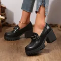 Detailweergave van zwarte platform loafers voor dames met dikke hak en gespdetail - 35 / 02 Zwart