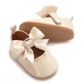 Elegante cremefarbene Babyschuhe mit Satinschleife und Strass-Schnalle für Säuglinge. - Aprikose