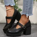 Zwarte Mary Jane hakken met plateauzool en gouden studs voor dames - 35 / Beslagen Gespstijl / Zwart