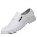 Elegante weiße Business-Lederschuhe für Herren mit spitzer Kappe und Metalldetail - Weiß