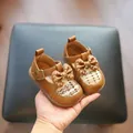 Braune Baby-Mädchen Prinzessinnenschuhe mit Schleife und Flechtdekor - Gelb