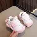 Zapatillas de andar para bebé transpirables en rosa y blanco con suelas blandas para 1-3 años - Rosa