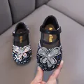 Chaussures de princesse noires pour filles avec grand papillon en strass étincelant. - Noir