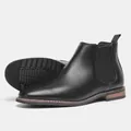 Vue détaillée des bottines Chelsea noires pour hommes avec semelle antidérapante - Noir Classique (KD5432)