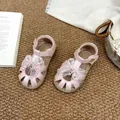 Detailed view of pink girls' closed-toe sandals featuring a pearl bow and mesh design. - 21 (Inner Length 14cm) / Pink