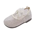 Beige breathable mesh girls' flat sandals decorated with rhinestones and pearl bow - Size 21 Inner Length 13.5CM / Beige