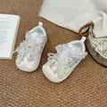 Sandales de princesse d'été élégantes pour filles avec perles et nœuds en dentelle - 24 (Longueur Intérieure 15,5cm) / Blanc Cassé