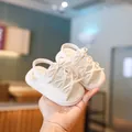 Sandales confortables pour bébés blanches avec semelles souples antidérapantes et nœuds - Beige