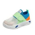 Lichtgewicht mesh kindersneakers met verstelbare groene klittenbandsluiting in wit en blauw - Cyaan