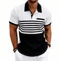 Vue détaillée du polo pour homme en maille gaufrée avec un motif à rayures contrastées - Blanc