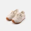 Girl's breathable mesh sneakers with white flower details and soft rubber sole for 2-6 years - Beige