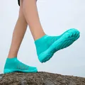 Chaussettes d'eau turquoise antidérapantes pour la plage et les activités nautiques - Vert