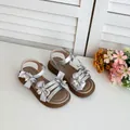 Silberne Prinzessin Sandalen für Mädchen mit eleganter Schleife und Perlen - Silber